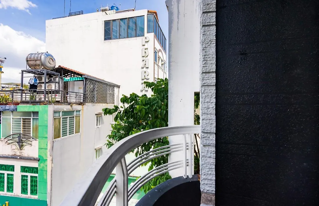Friday Saigon Centre Homestay-1